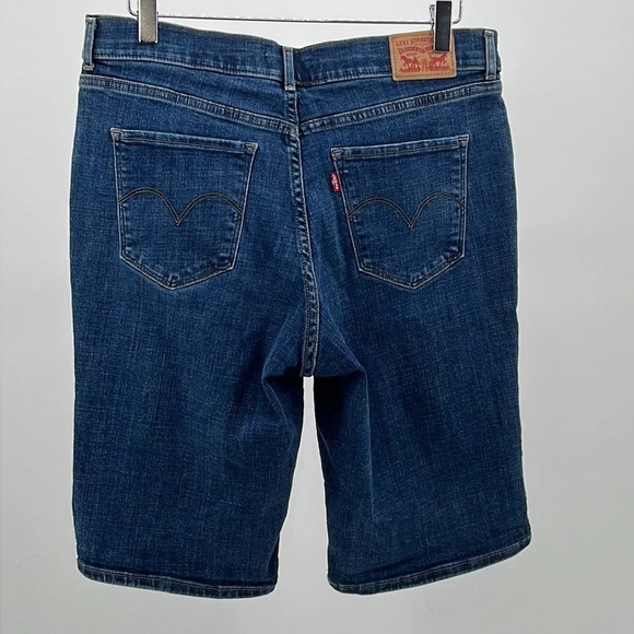 Levi's Classic Bermuda Denim Shorts in Lapis Midnight - Size 30 - Picture 4 of 10